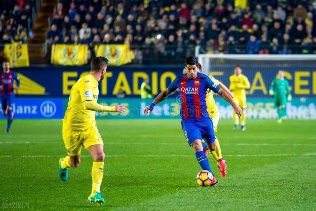 阿莫林执教曼联第一周 展现出非凡的魅力和自信